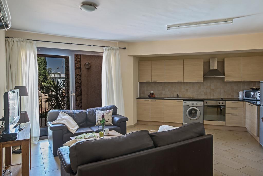 איה נאפה Napiana Apartments מראה חיצוני תמונה